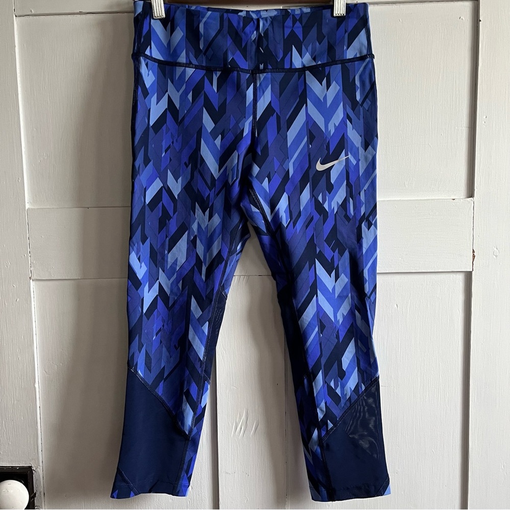 Nike Dri-Fit Capri Leggings